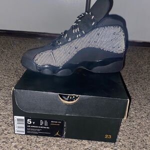 Jordan 13 Retro BG Black and Gray Sneakers